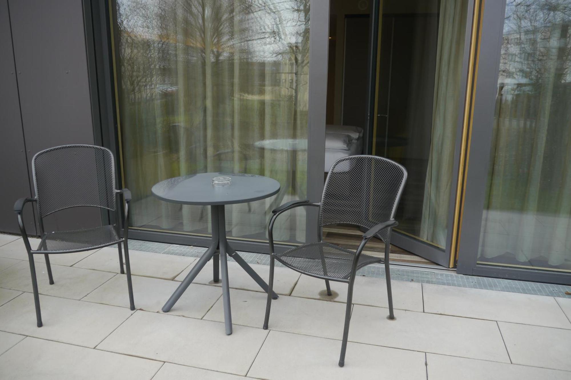 Hotel Knoblauch Friedrichshafen Room photo